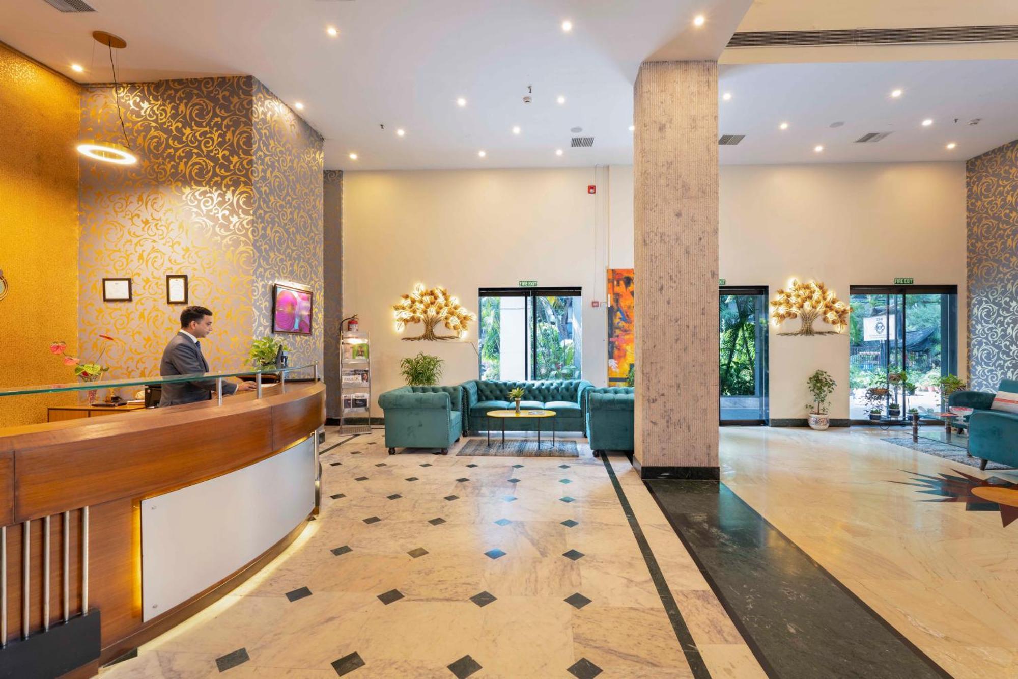 Indismart Hotel Колката Екстериор снимка