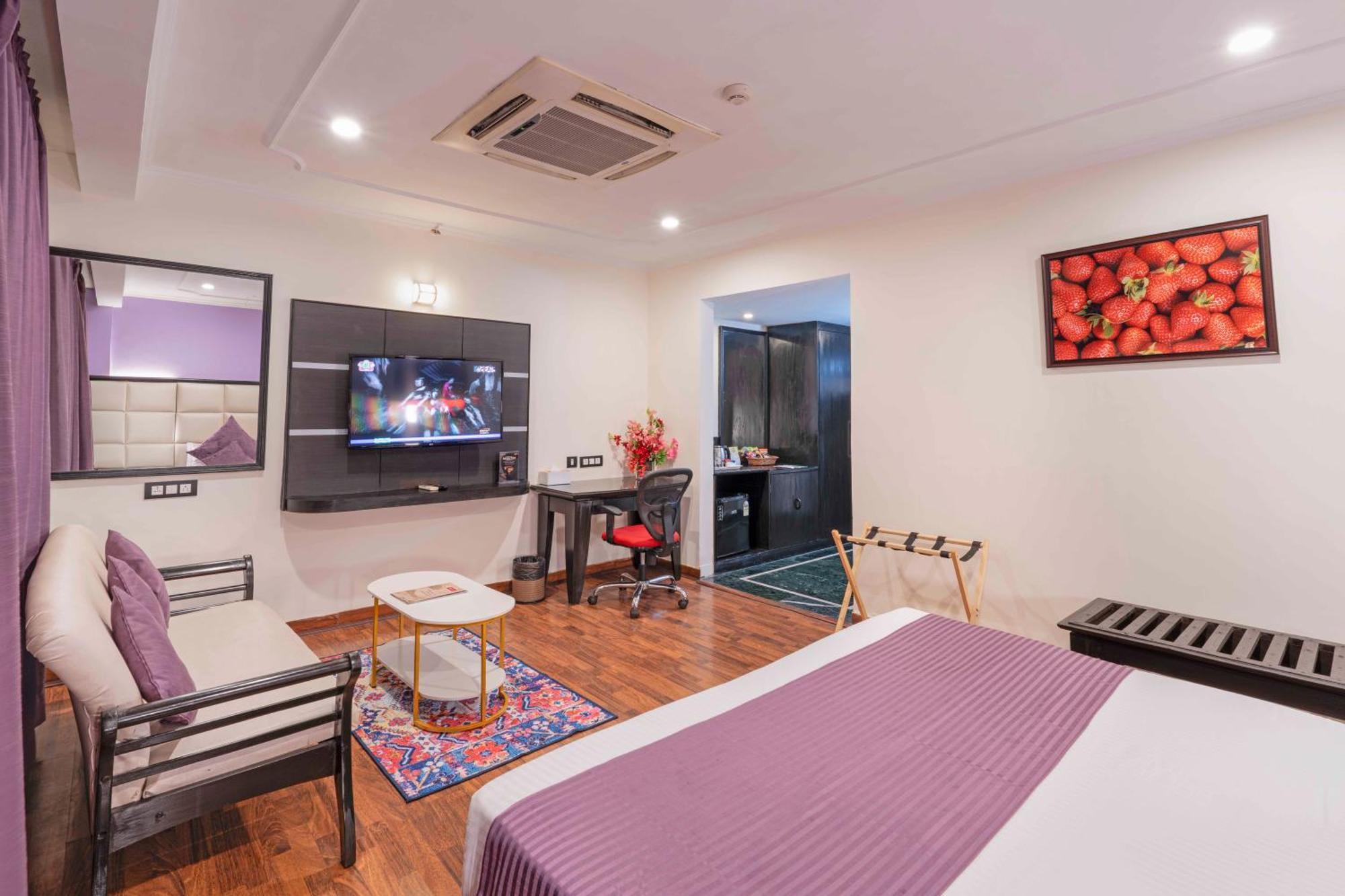 Indismart Hotel Колката Екстериор снимка